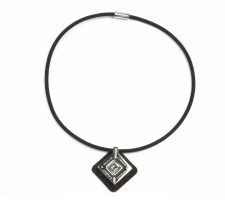 Cr Mosaic Kc15ny Fekete Kaviáros-ezüst Nyaklánc